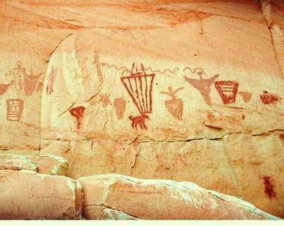 Canyonlands-National-Park-_Horseshoe-Shelter-pictographs-_10622.jpg