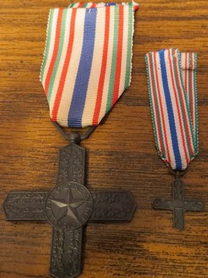 medals 003 (765x1024).jpg