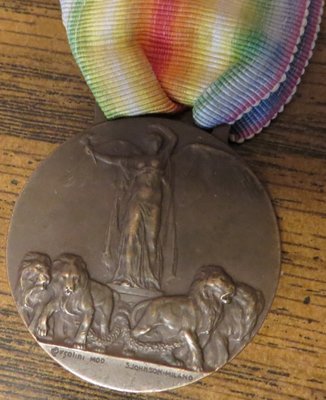 medals 005 (835x1024).jpg